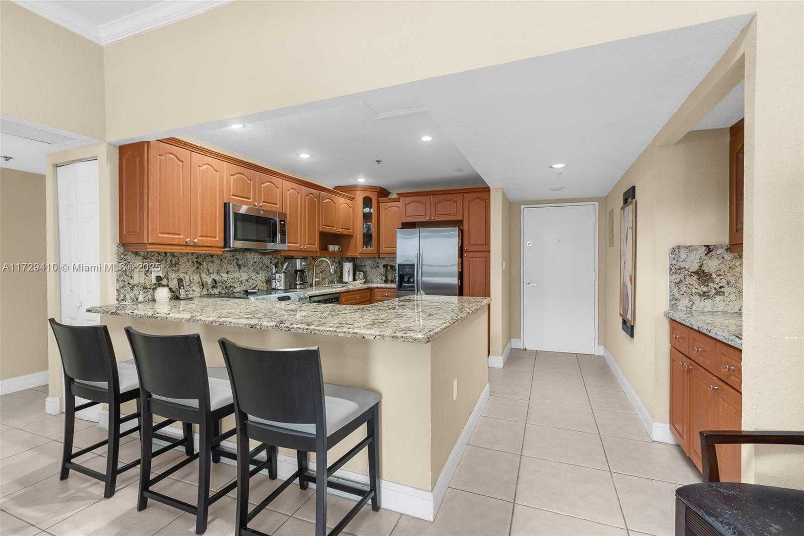 Small Image of 20505 EAST COUNTRY CLUB DR #PH-38, Aventura Number 53