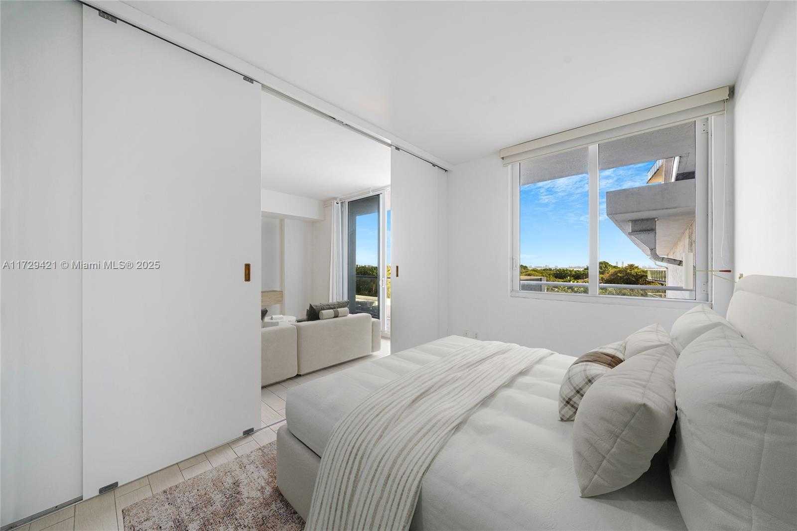 Small Image of 4250 BISCAYNE BLVD #607, Miami Number 4