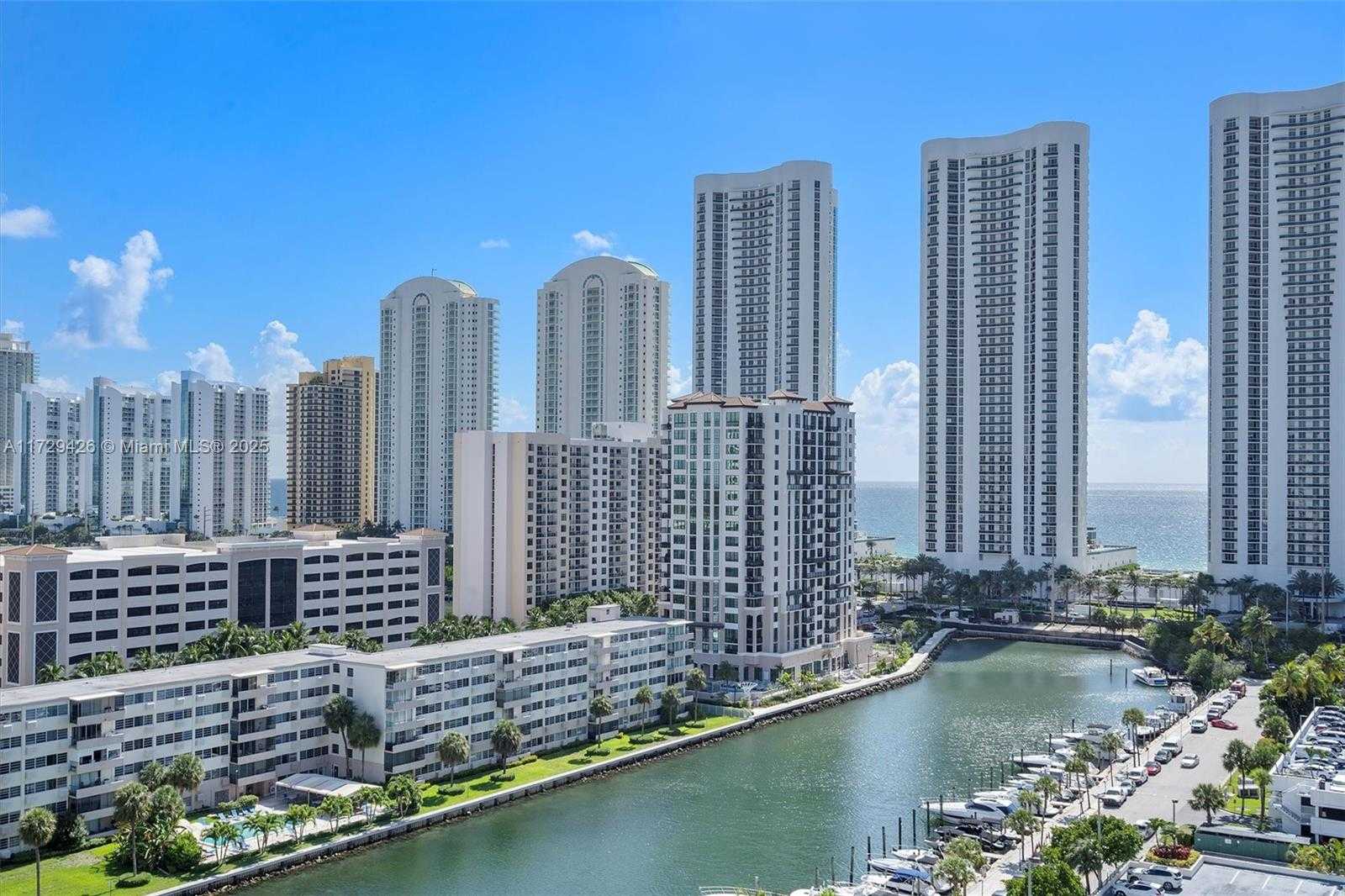 Small Image of 300 BAYVIEW DR #1503, Sunny Isles Beach Number 12