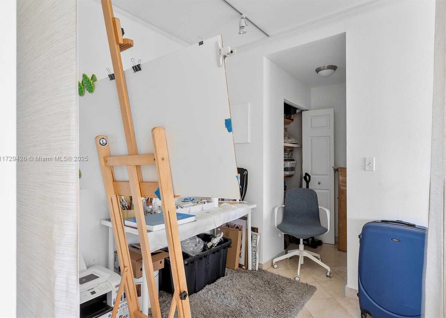 Small Image of 300 BAYVIEW DR #1503, Sunny Isles Beach Number 24