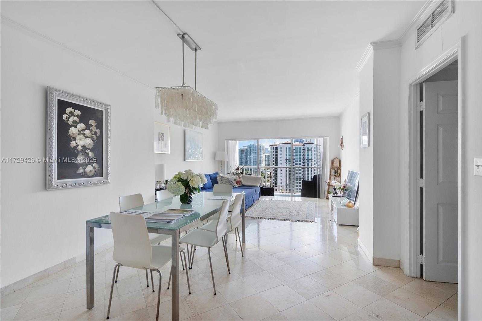 Small Image of 300 BAYVIEW DR #1503, Sunny Isles Beach Number 3
