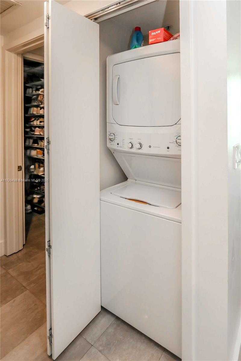 Small Image of 218 SOUTH EAST 14TH ST #1406, Miami Number 13