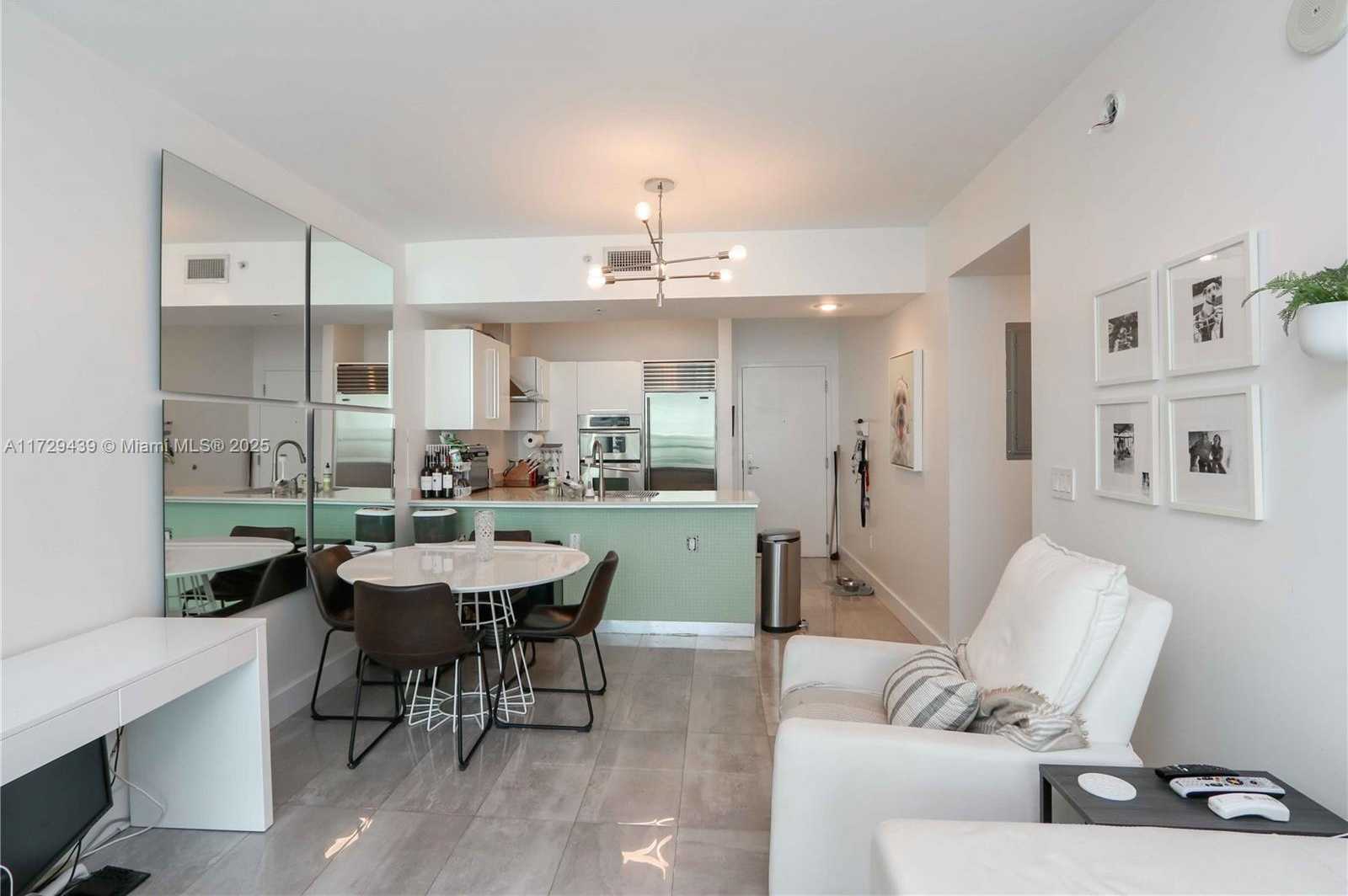 Small Image of 218 SOUTH EAST 14TH ST #1406, Miami Number 5