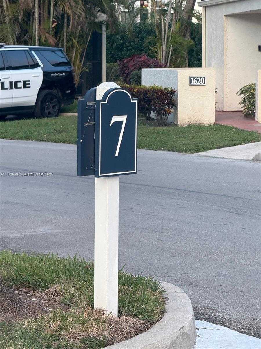 Small Image of 1651 NORTH WEST 81ST WAY #1651, Plantation Number 14