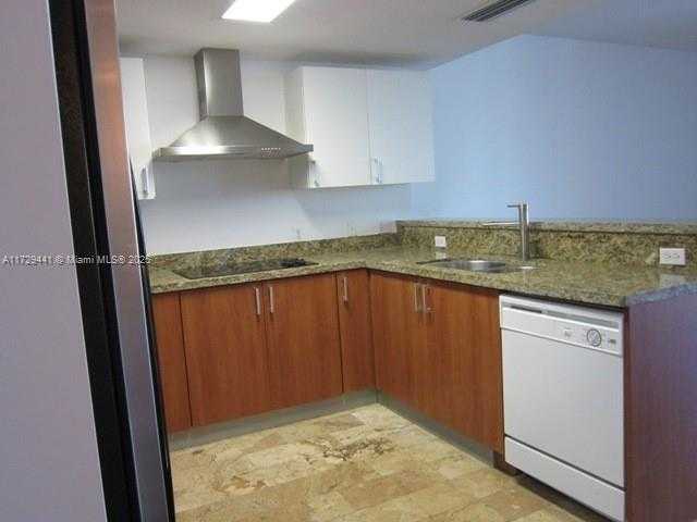 Small Image of 170 SOUTH EAST 14TH ST #2306, Miami Number 2