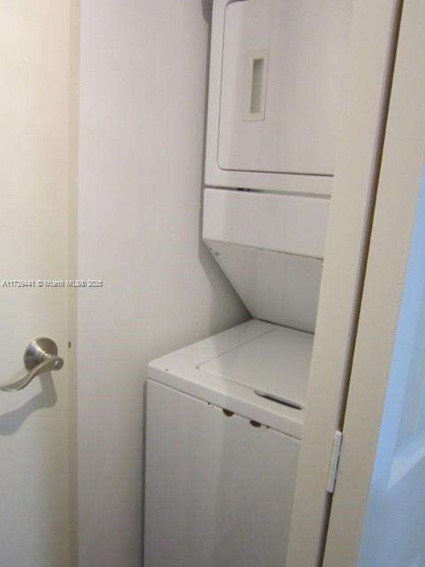 Small Image of 170 SOUTH EAST 14TH ST #2306, Miami Number 21