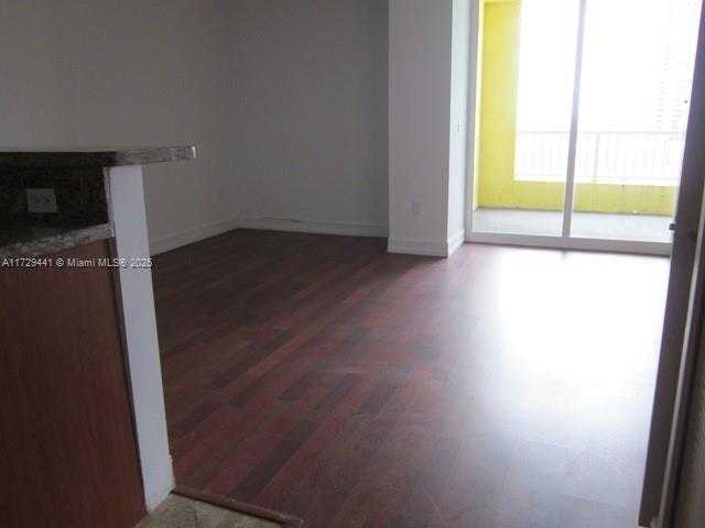 Small Image of 170 SOUTH EAST 14TH ST #2306, Miami Number 6