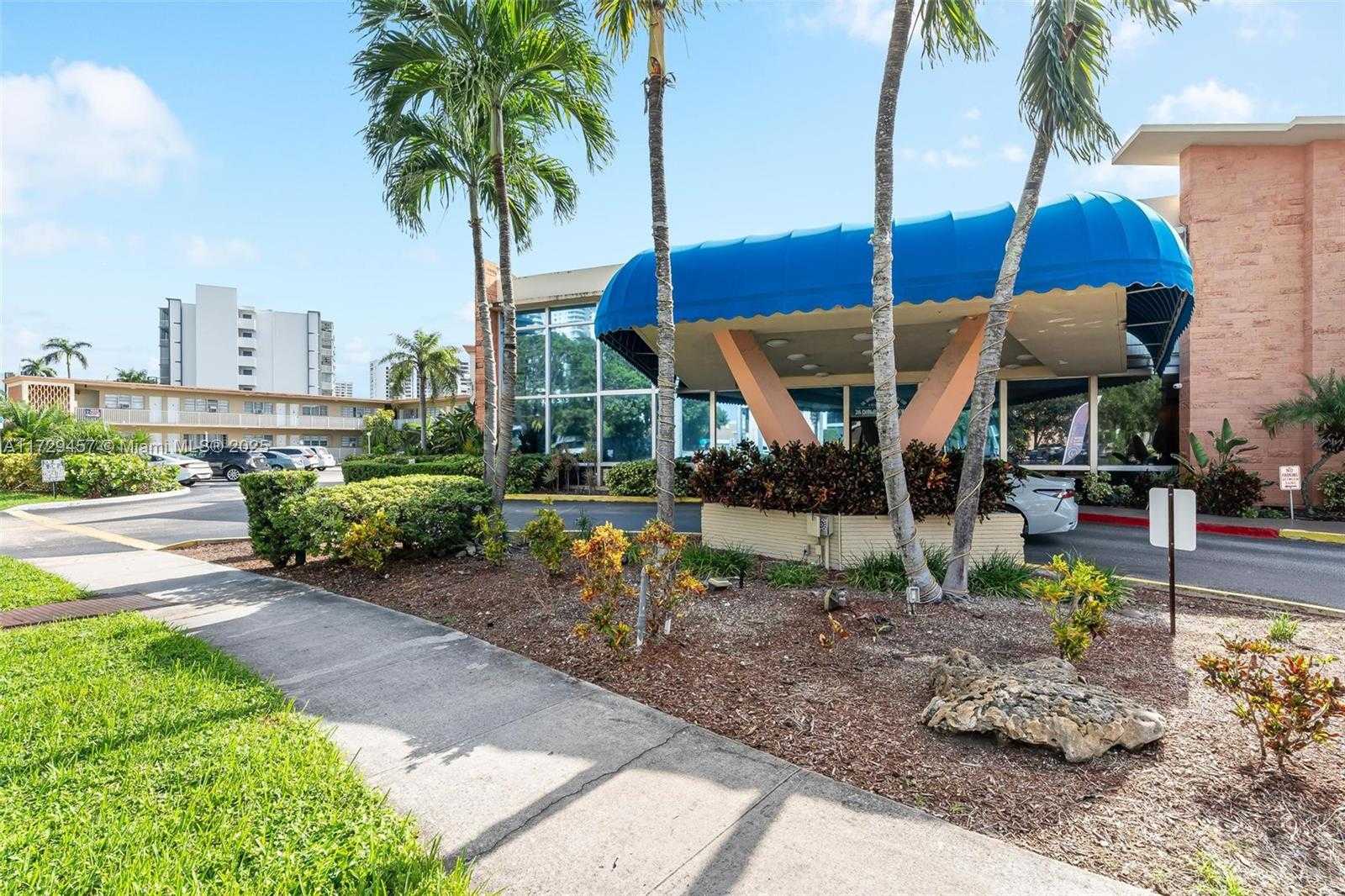 Small Image of Hallandale Beach Number 16