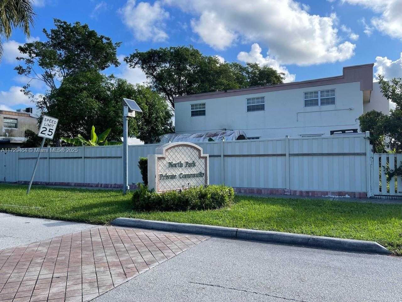Small Image of 7931 SW 8th Ct, North Lauderdale, FL 33068, USA Number 2