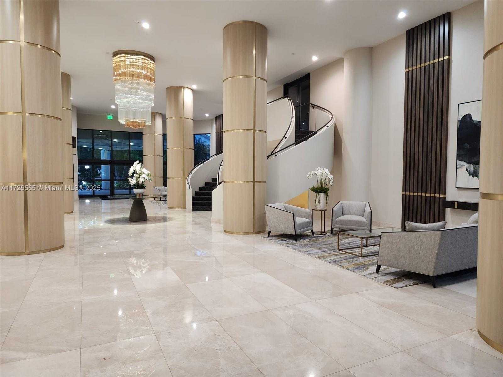 Small Image of 3500 MYSTIC POINTE DR #401, Aventura Number 12