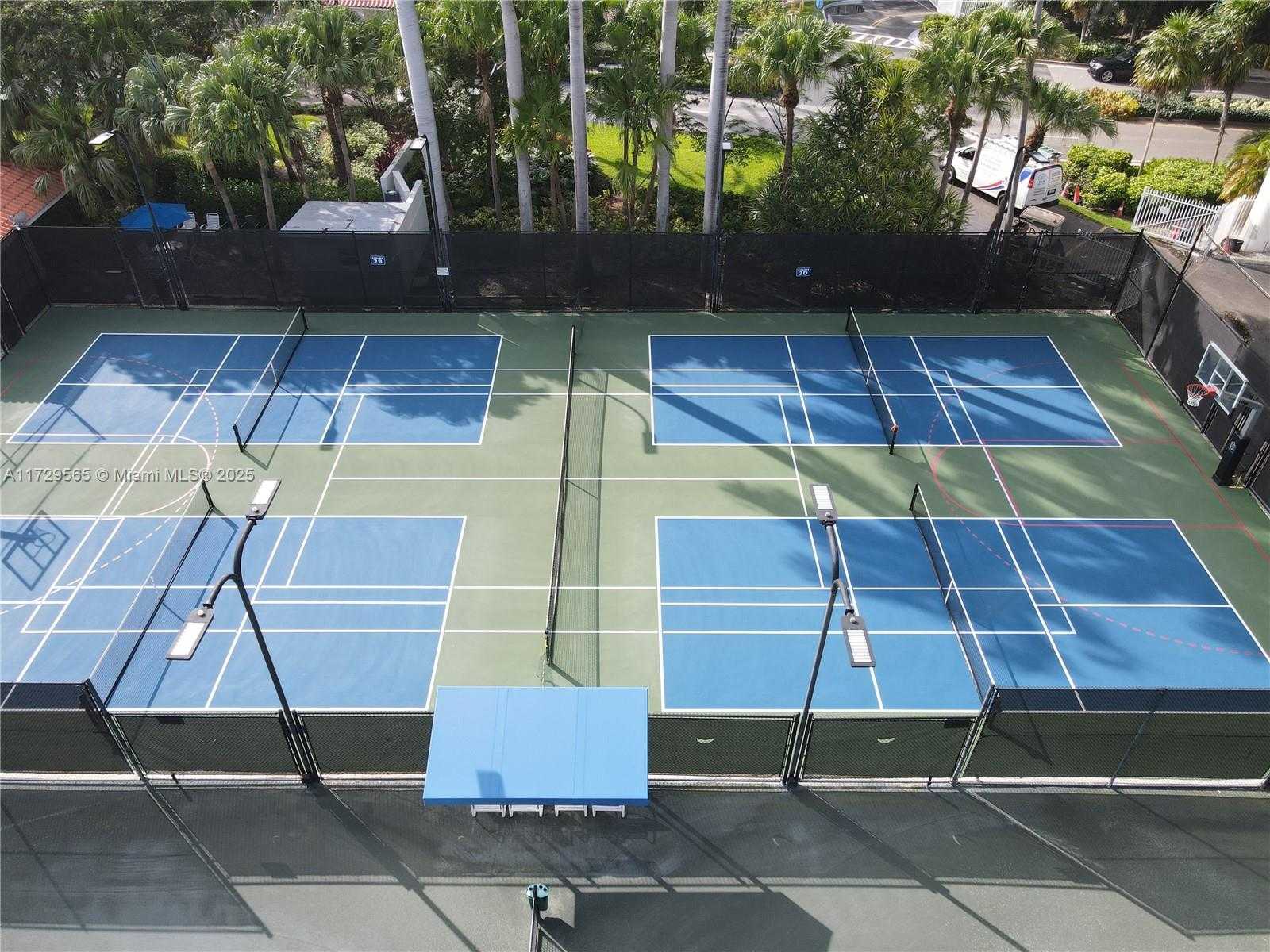 Small Image of 3500 MYSTIC POINTE DR #401, Aventura Number 63