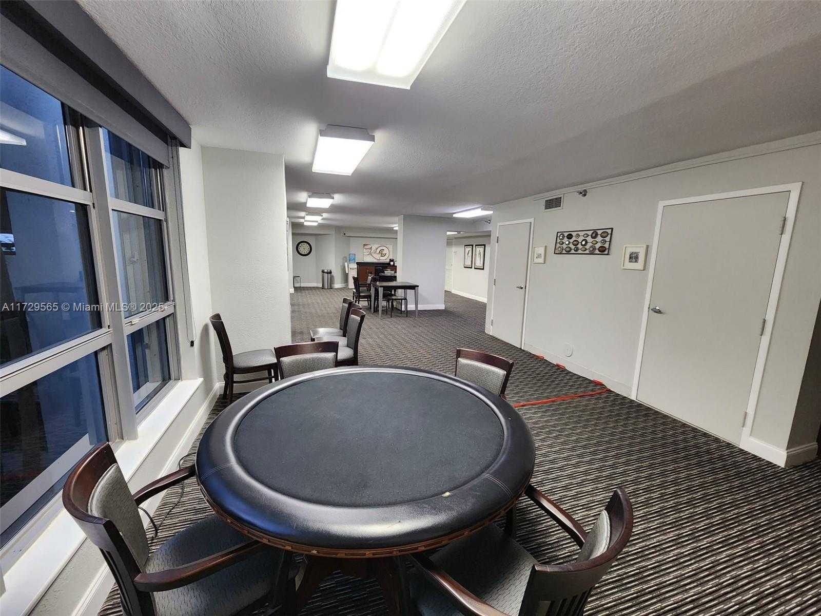 Small Image of 3500 MYSTIC POINTE DR #401, Aventura Number 67