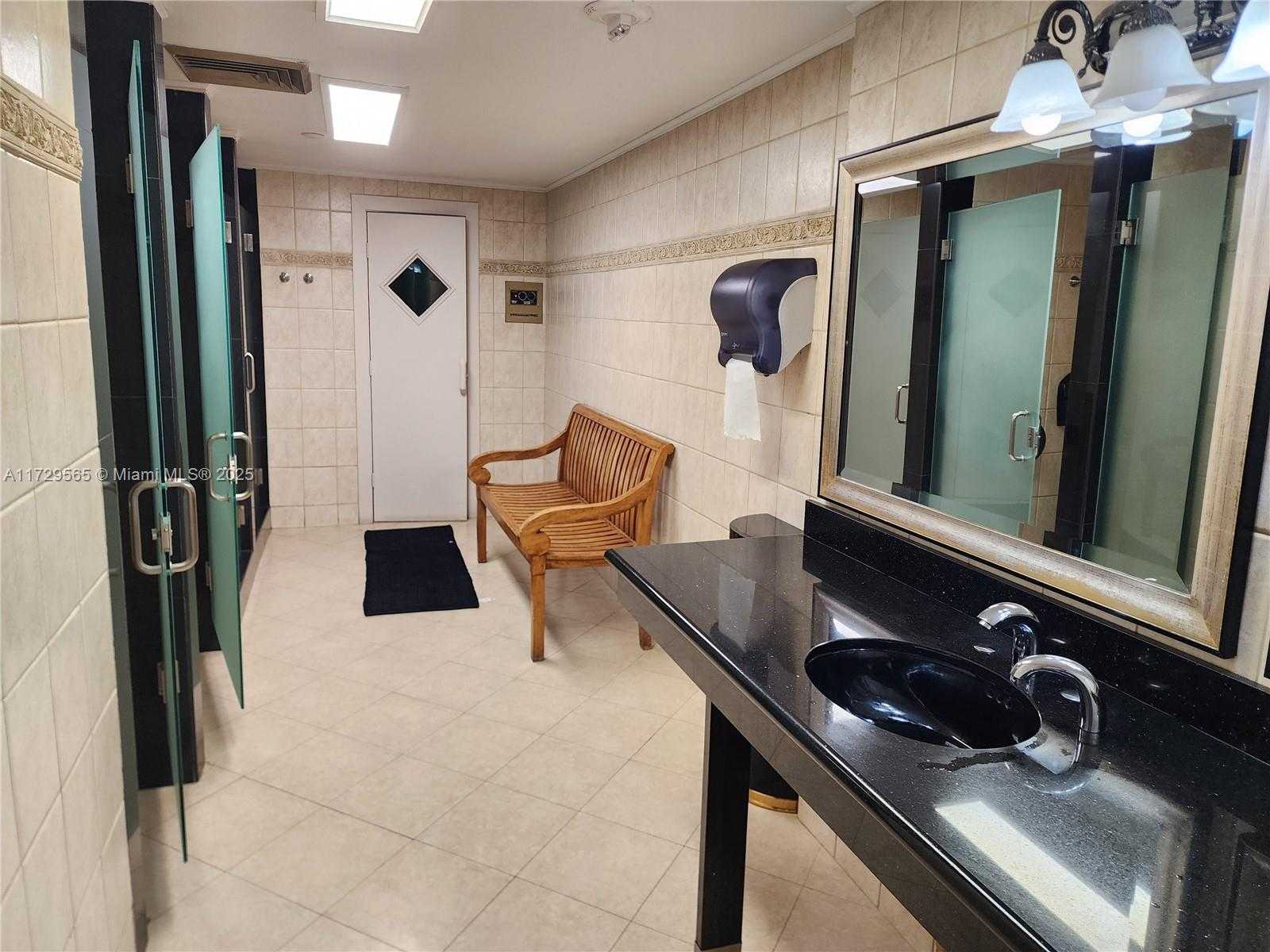 Small Image of 3500 MYSTIC POINTE DR #401, Aventura Number 78