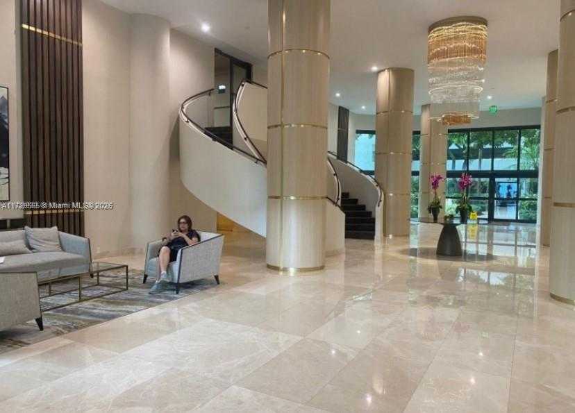 Small Image of 3500 MYSTIC POINTE DR #401, Aventura Number 8