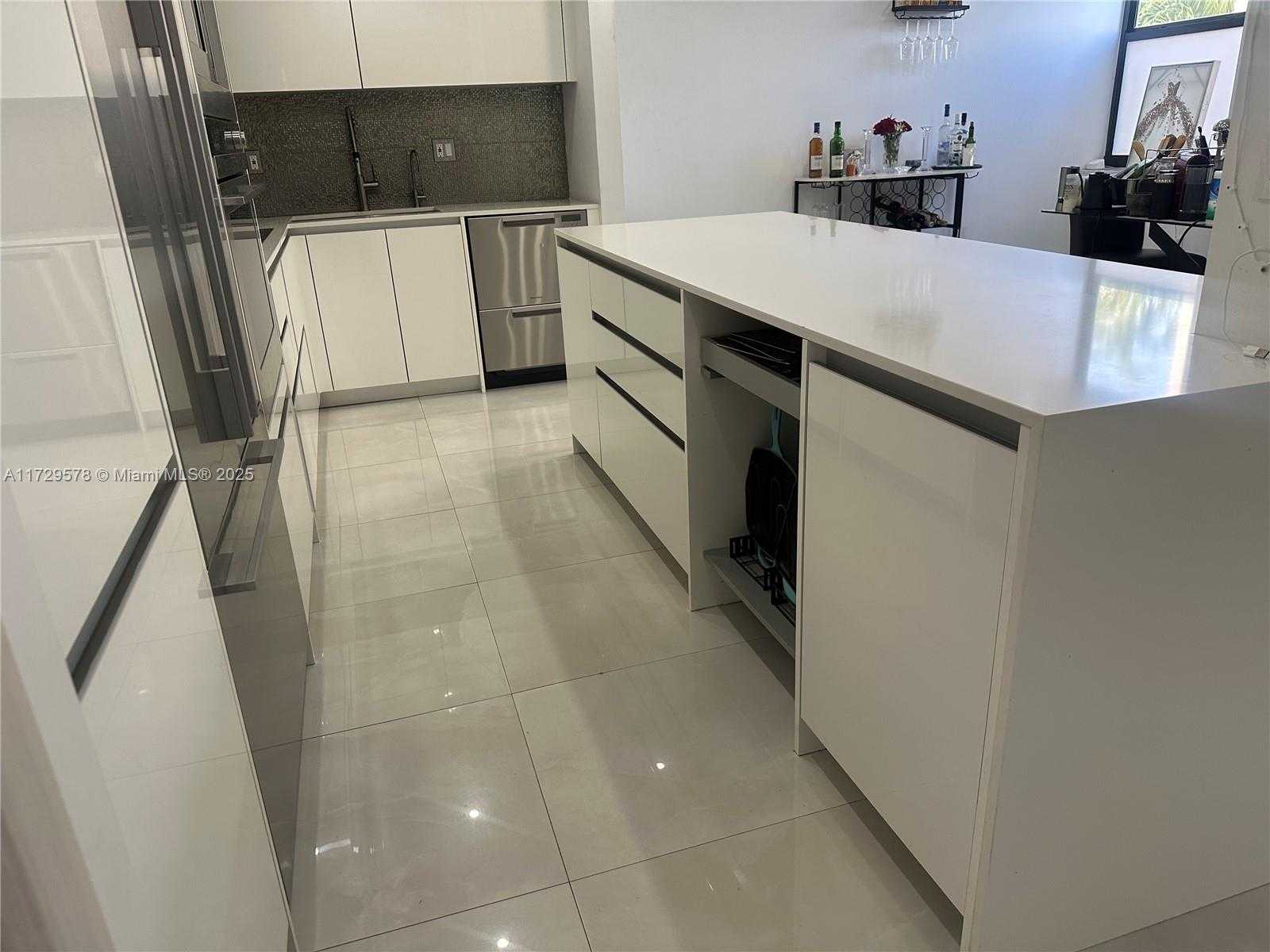 Small Image of 20291 NORTH EAST 30TH AVE #PH24, Aventura Number 10