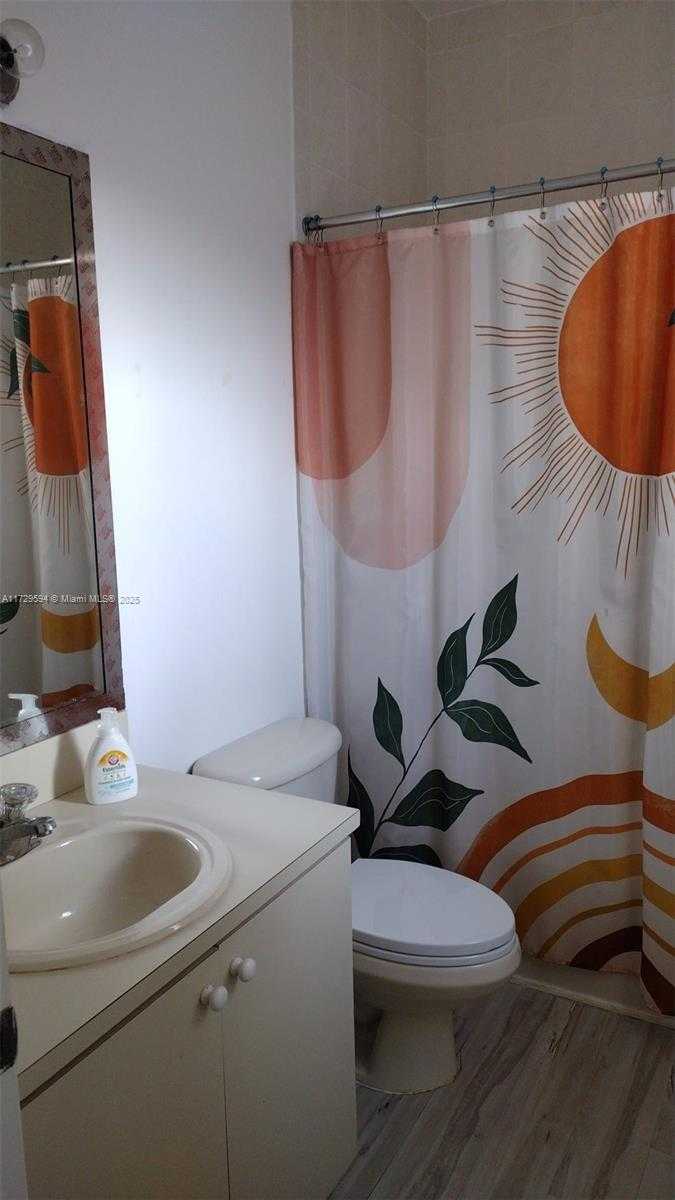 Small Image of 4938 WINDWARD WAY #1304, Dania Beach Number 21