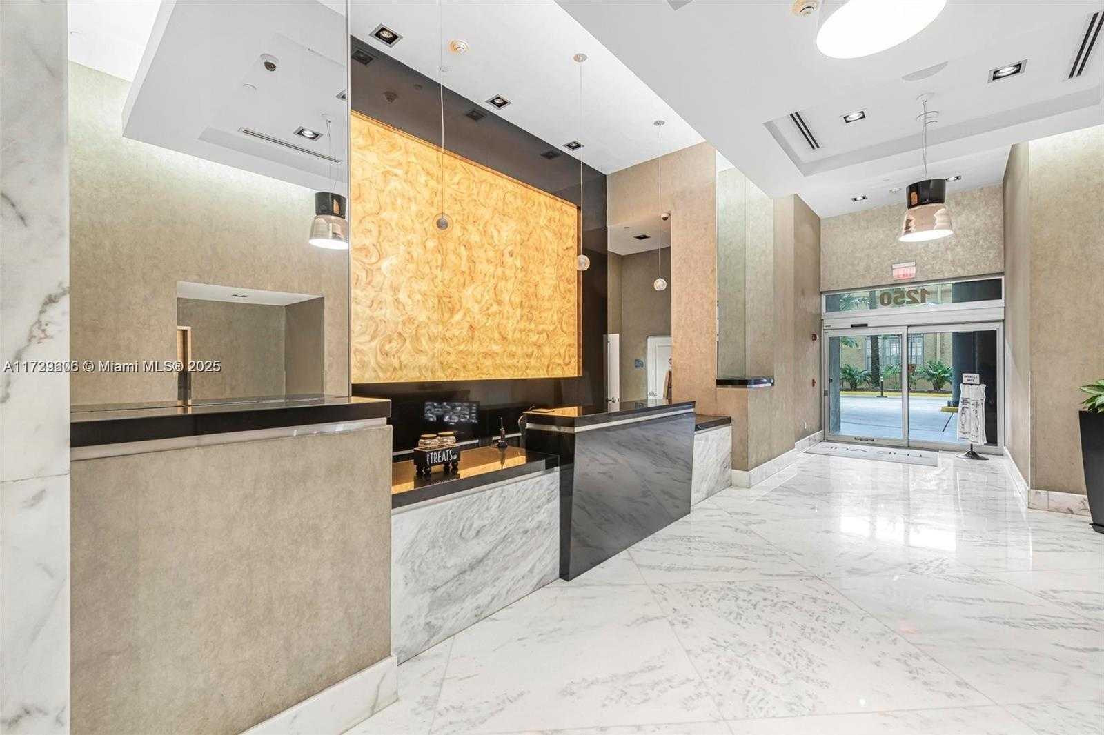 Small Image of 1250 SOUTH MIAMI AVE #2214, Miami Number 16