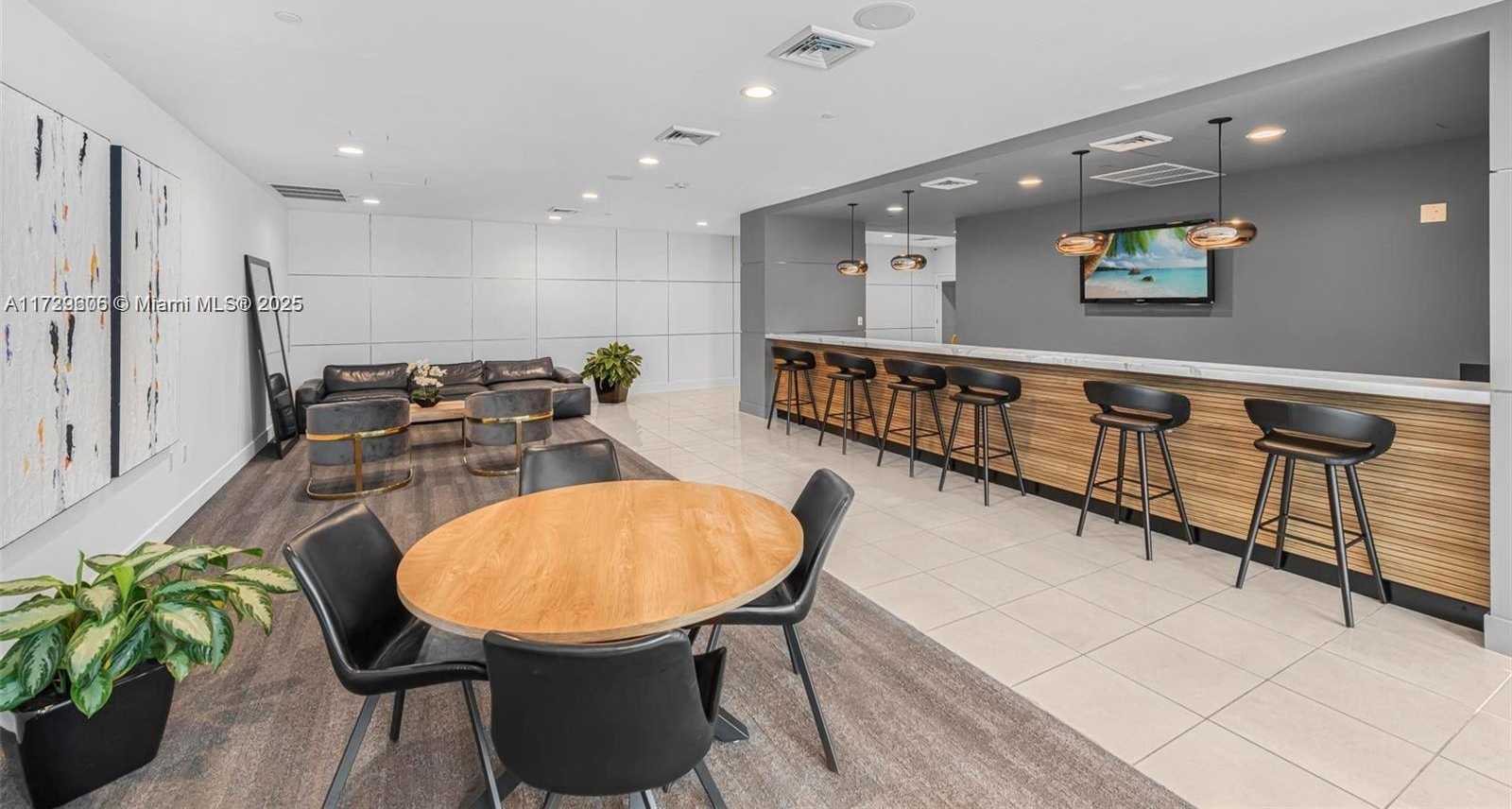 Small Image of 1250 SOUTH MIAMI AVE #2214, Miami Number 18