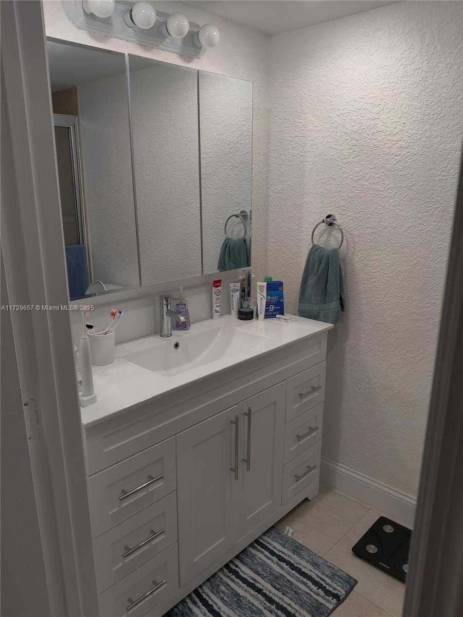 Small Image of 500 NORTH EAST 12TH AVE #102, Hallandale Beach Number 14