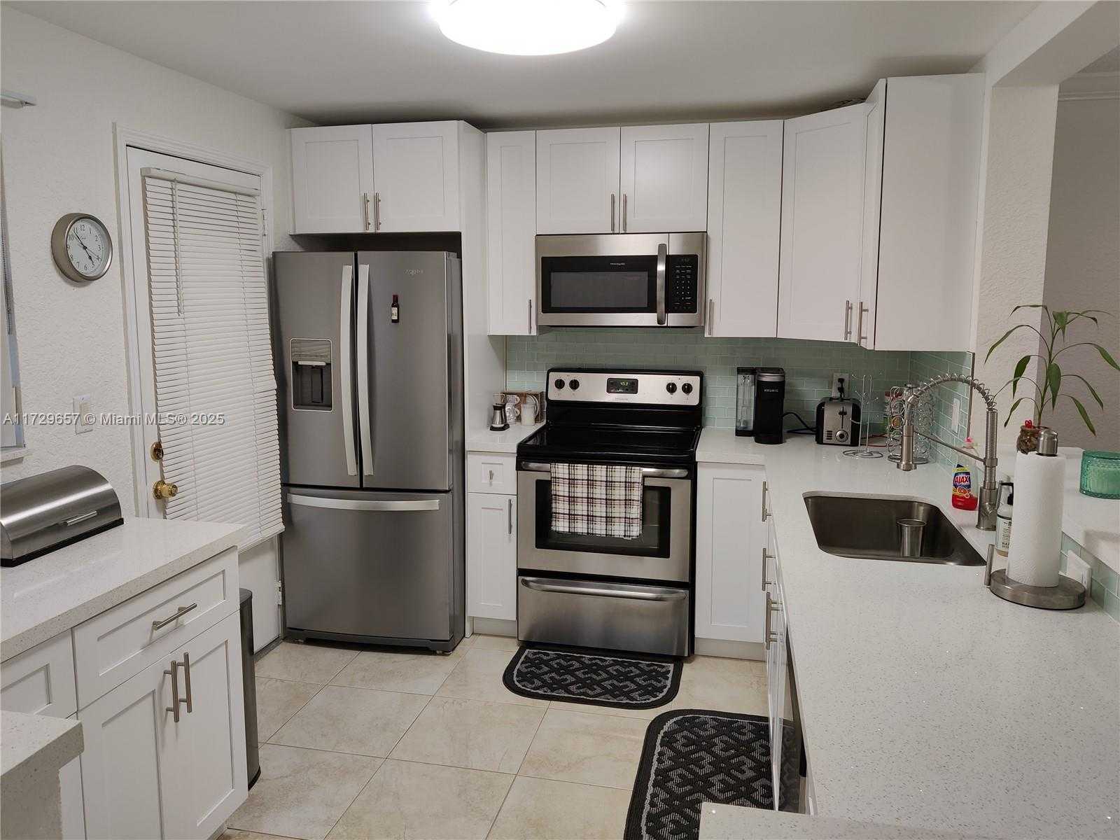 Small Image of 500 NORTH EAST 12TH AVE #102, Hallandale Beach Number 2