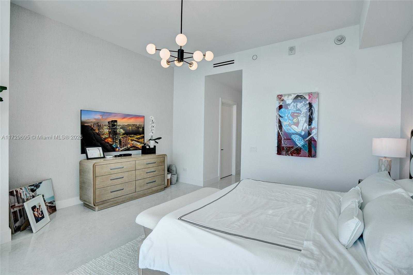 Small Image of 18501 COLLINS AVE #4304, Sunny Isles Beach Number 32