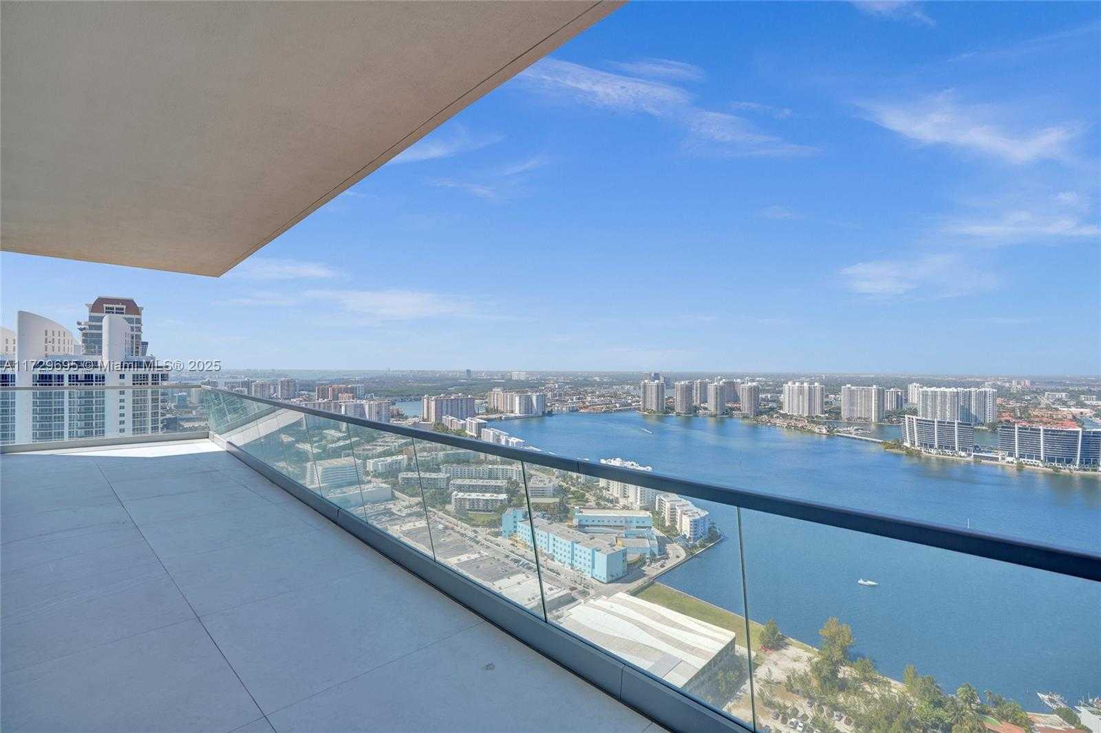 Small Image of 18501 COLLINS AVE #4304, Sunny Isles Beach Number 65