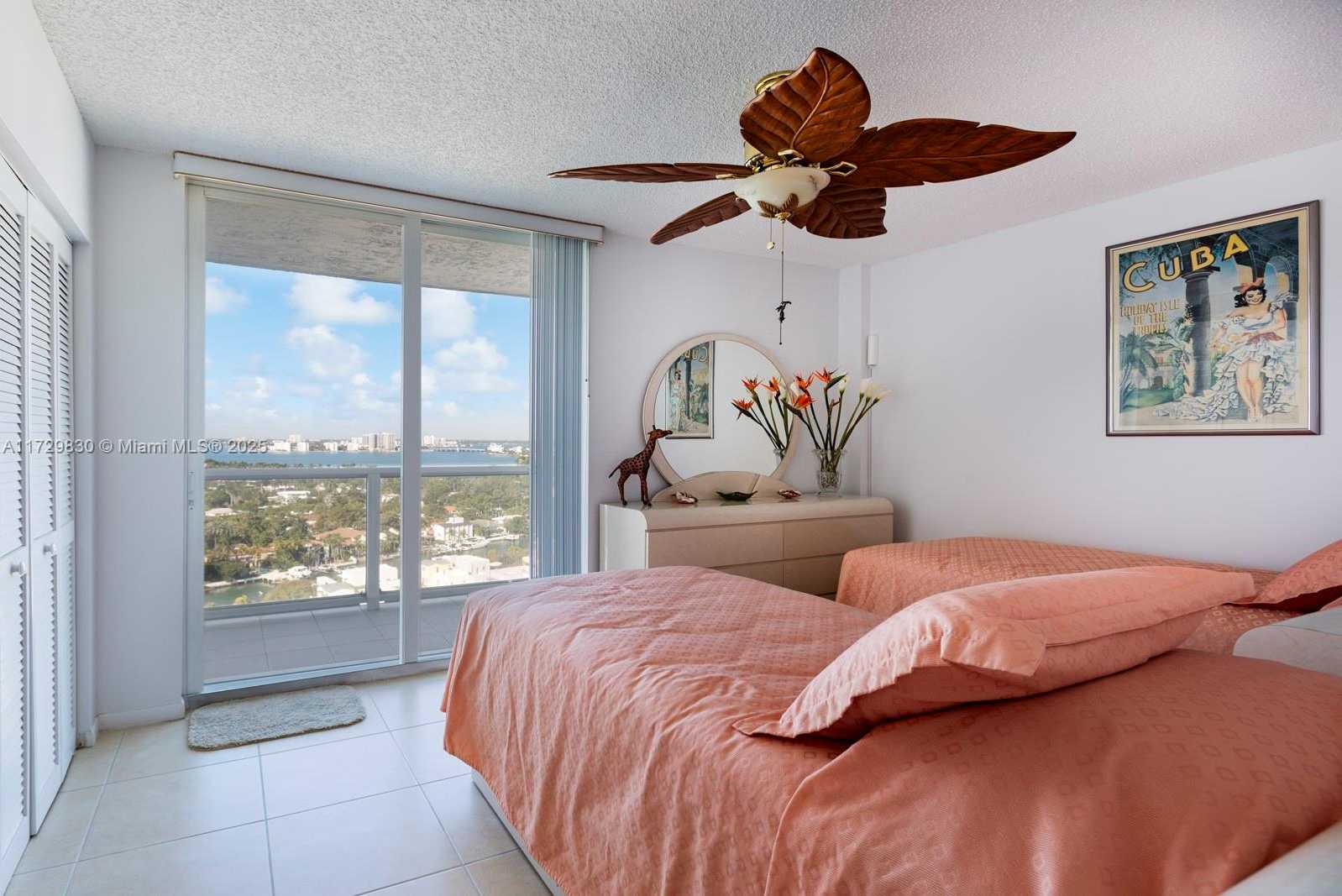 Small Image of 5900 COLLINS AVE #2105, Miami Beach Number 17