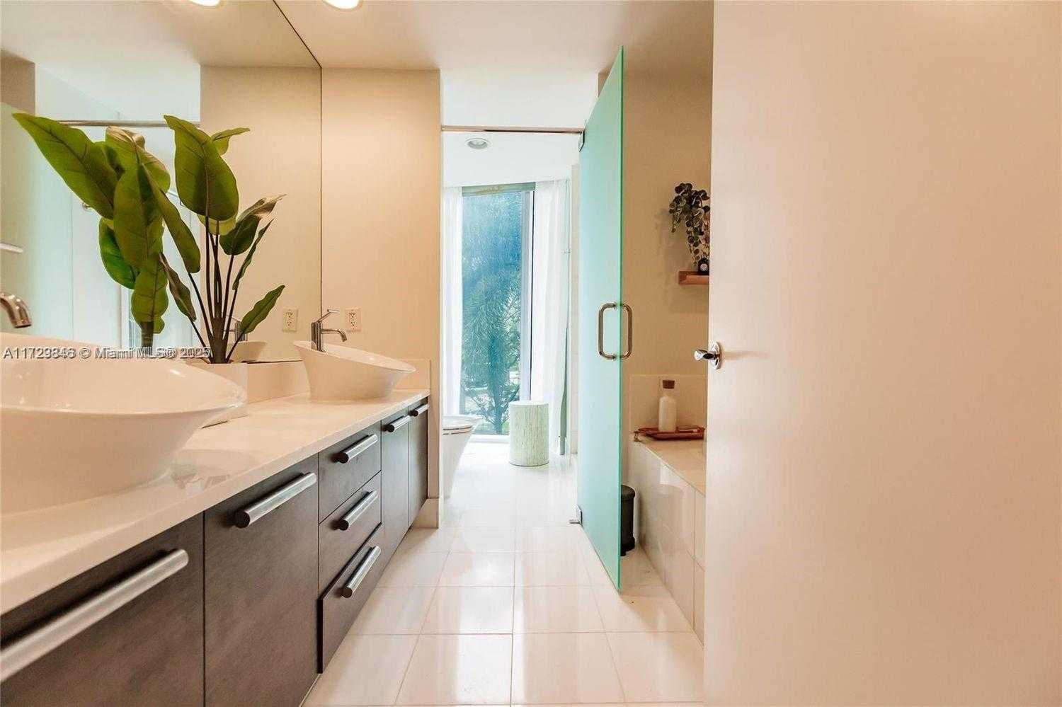Small Image of 2950 NORTH EAST 188TH ST #150, Aventura Number 31