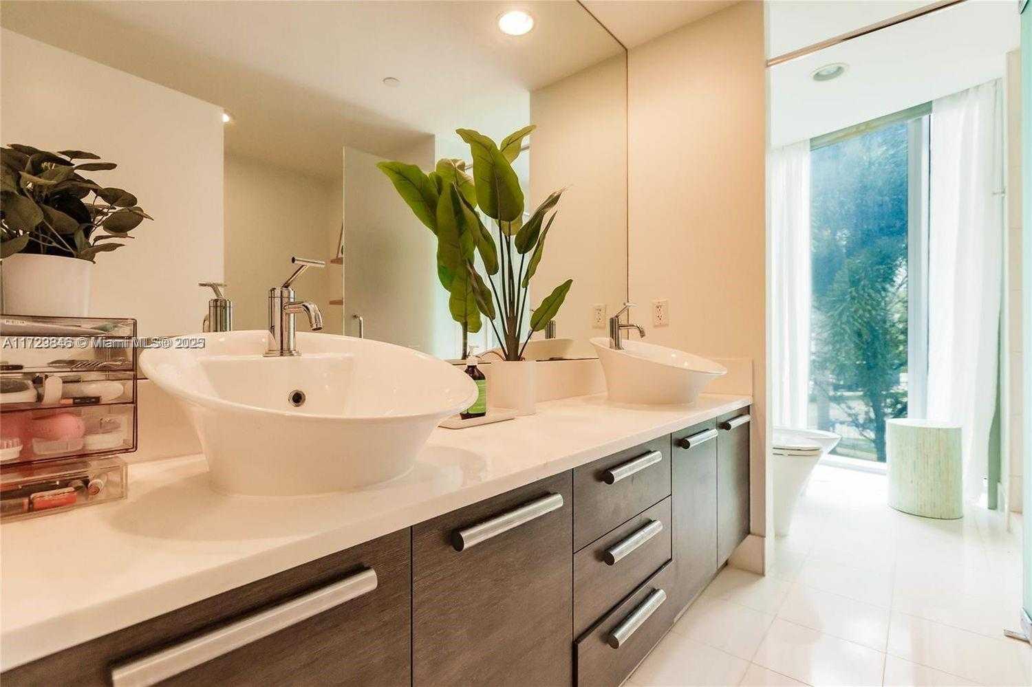 Small Image of 2950 NORTH EAST 188TH ST #150, Aventura Number 32