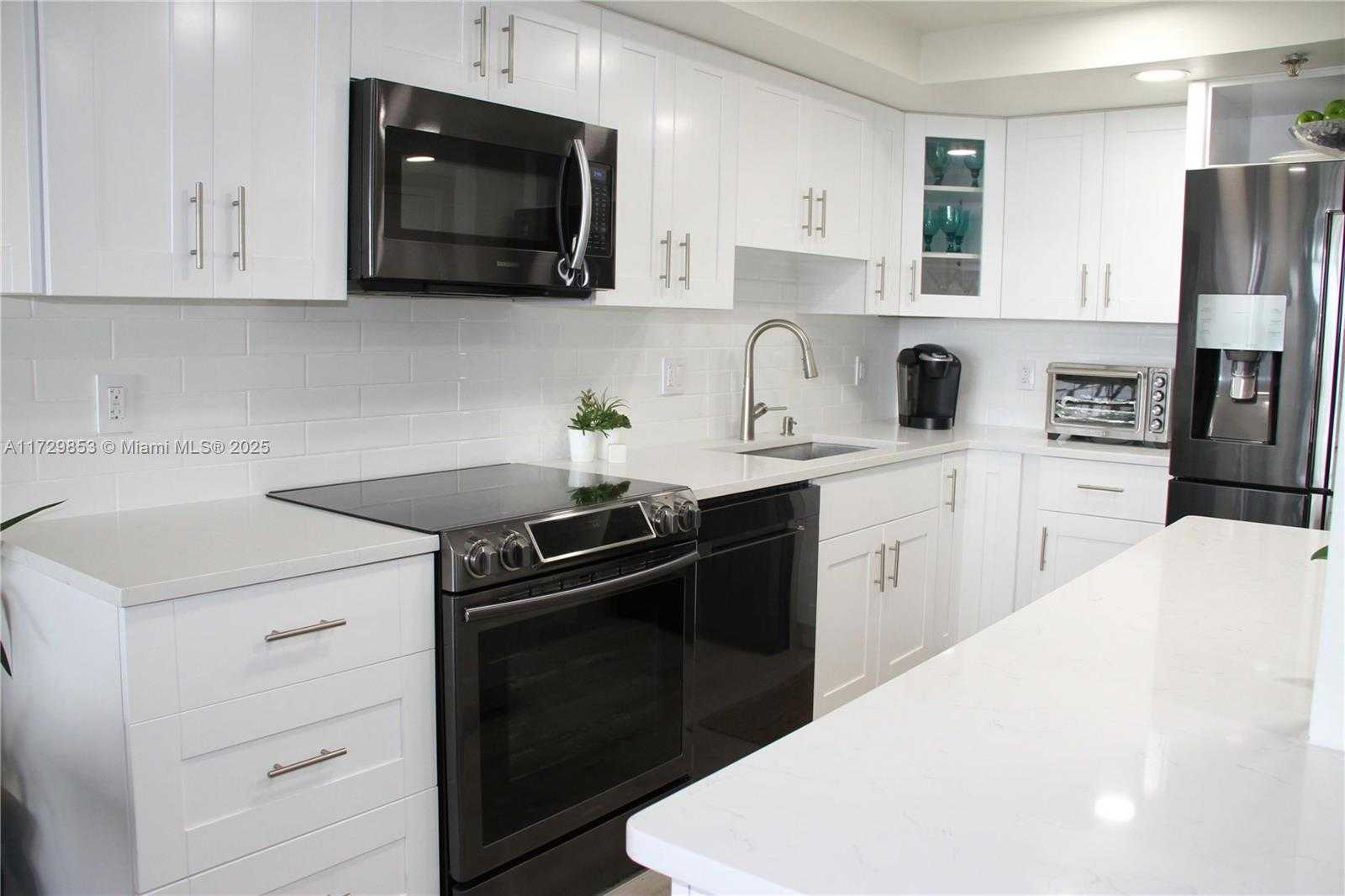 Small Image of 20515 EAST COUNTRY CLUB DR #1449, Aventura Number 5