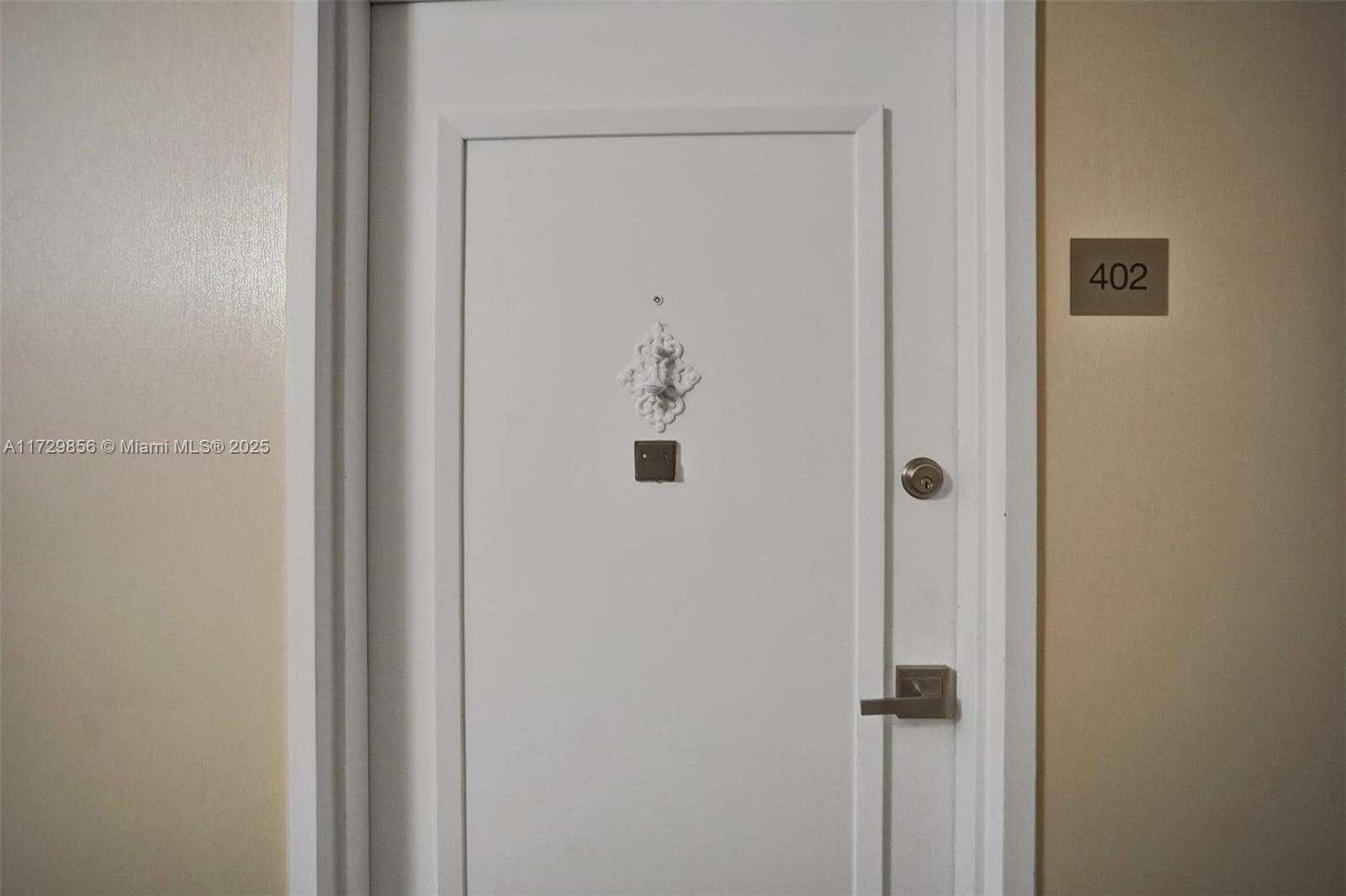 Small Image of 18051 BISCAYNE BLVD #402, Aventura Number 46