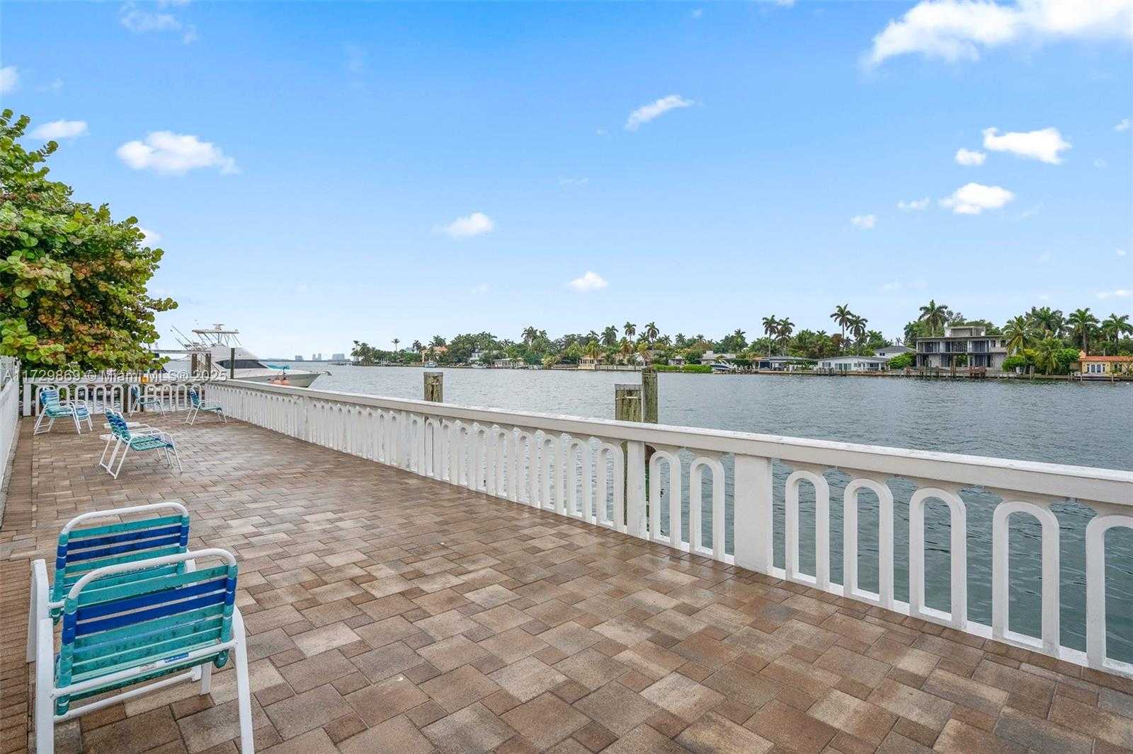 Small Image of 1455 NORTH TREASURE DR #4D, North Bay Village Number 22