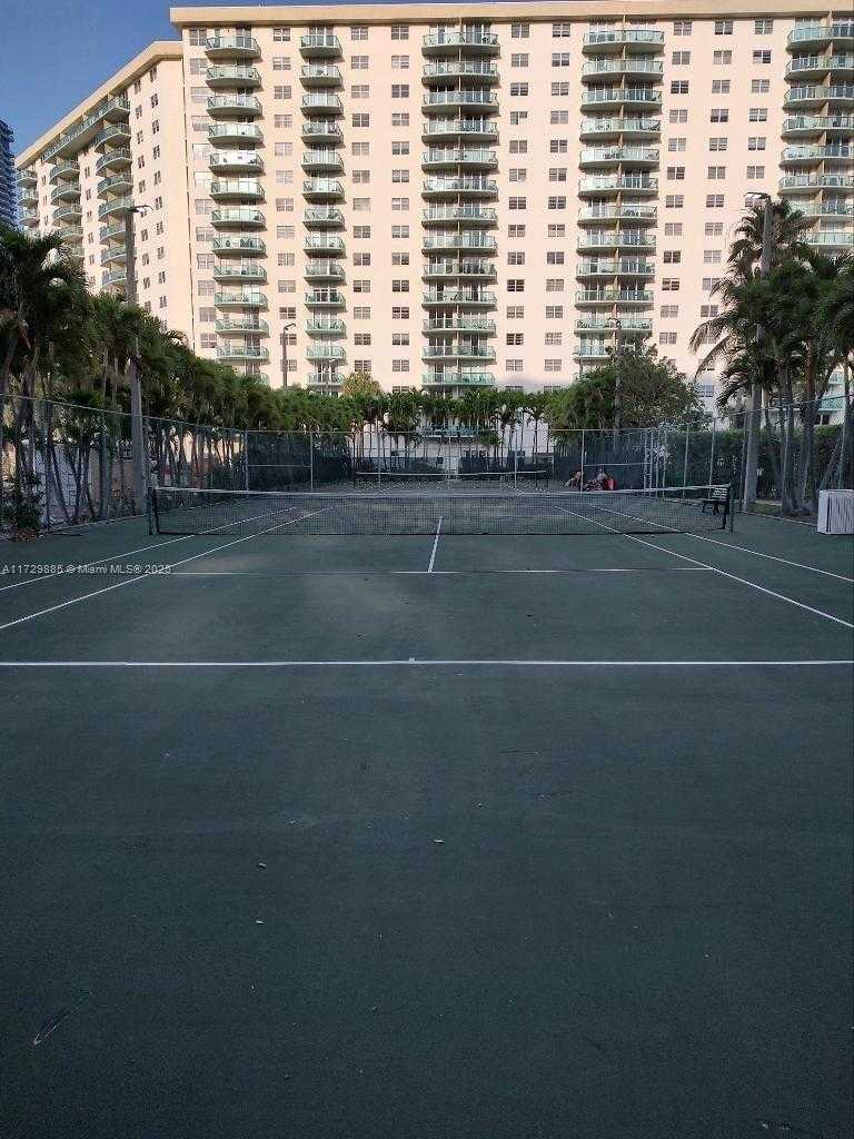 Small Image of 19380 COLLINS AVE #724, Sunny Isles Beach Number 17