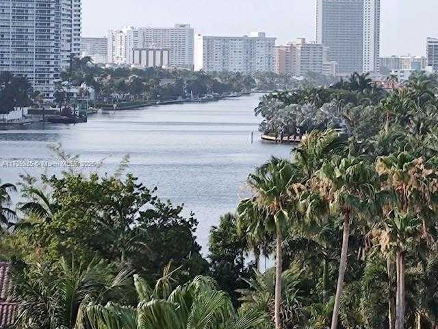 Small Image of 19380 COLLINS AVE #724, Sunny Isles Beach Number 9