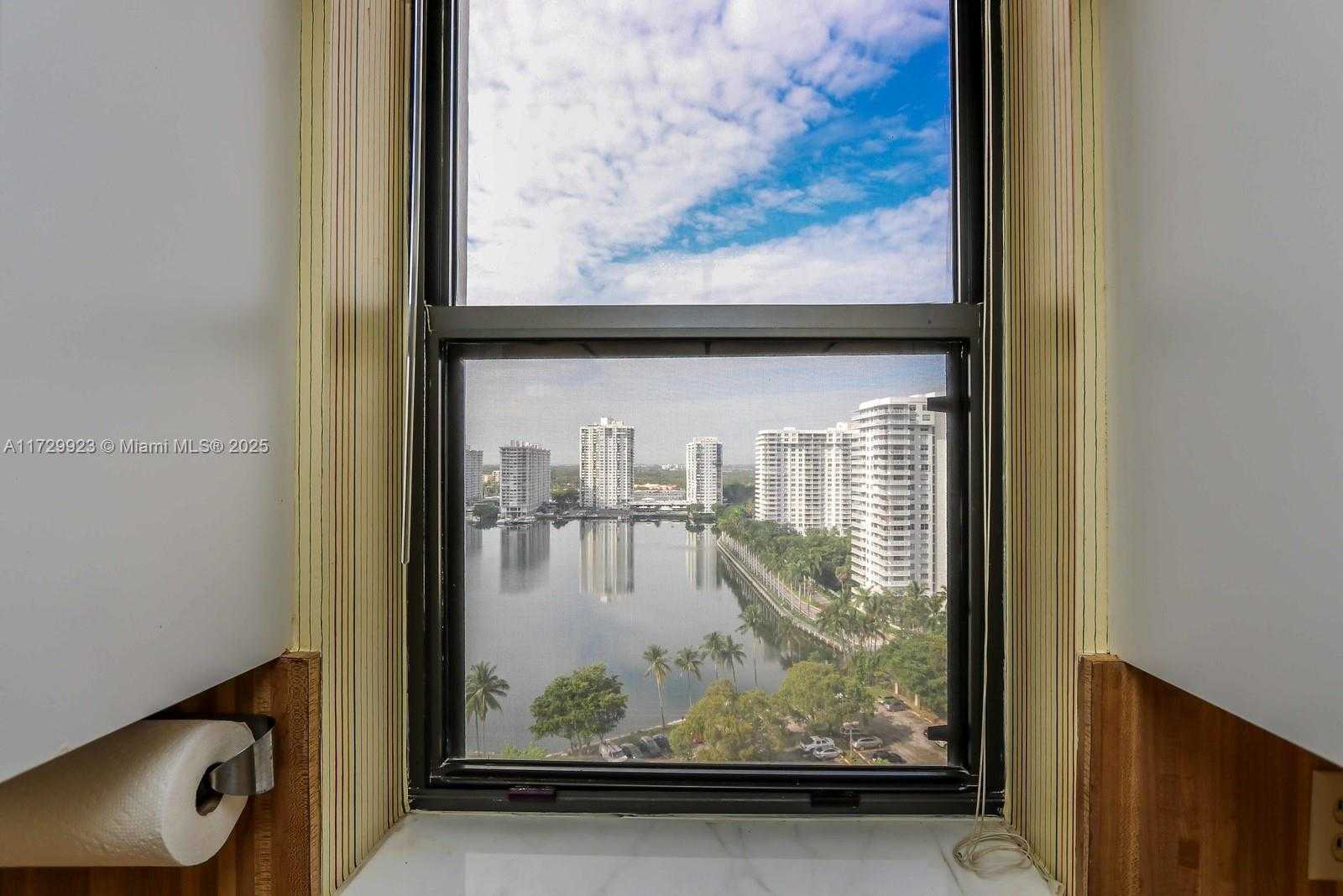 Small Image of 18181 NORTH EAST 31ST CT #1703, Aventura Number 12