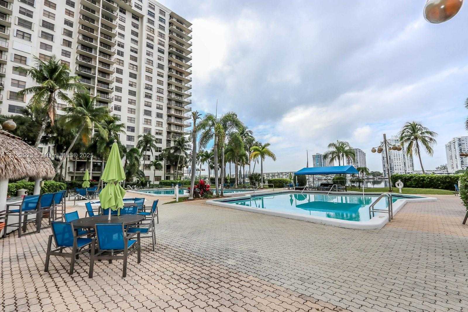 Small Image of 18181 NORTH EAST 31ST CT #1703, Aventura Number 2
