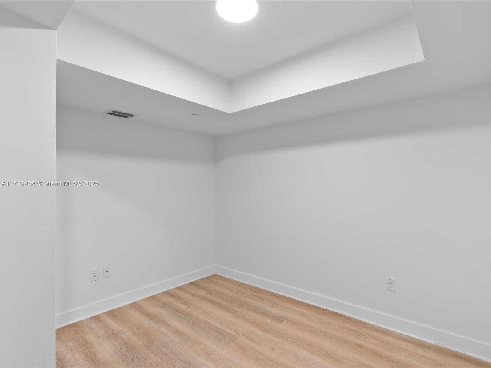 Small Image of 3301 NORTH EAST 183RD ST #508, Aventura Number 12