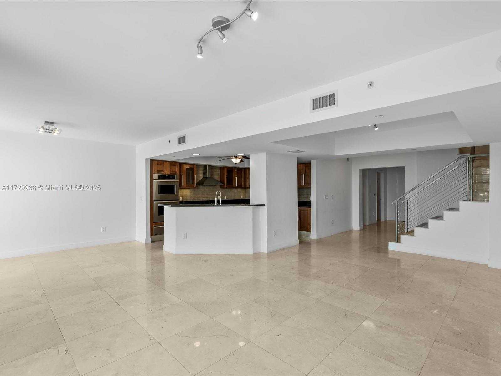 Small Image of 3301 NORTH EAST 183RD ST #508, Aventura Number 18