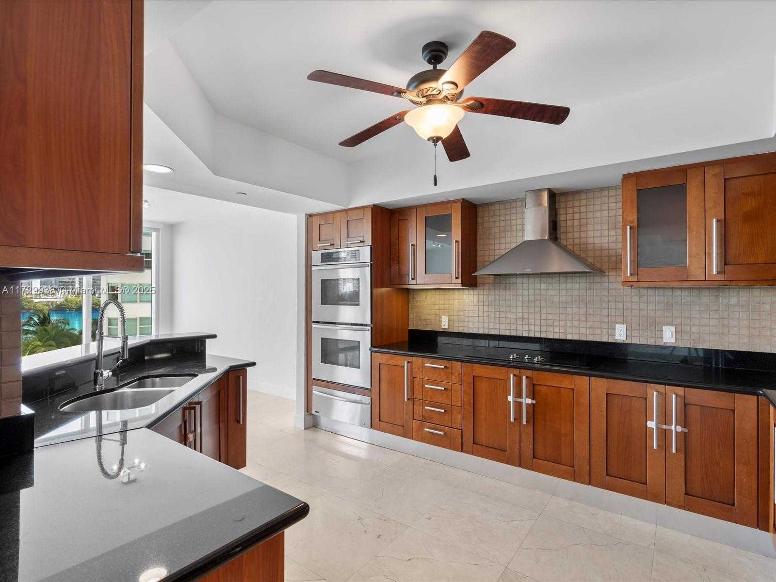 Small Image of 3301 NORTH EAST 183RD ST #508, Aventura Number 24