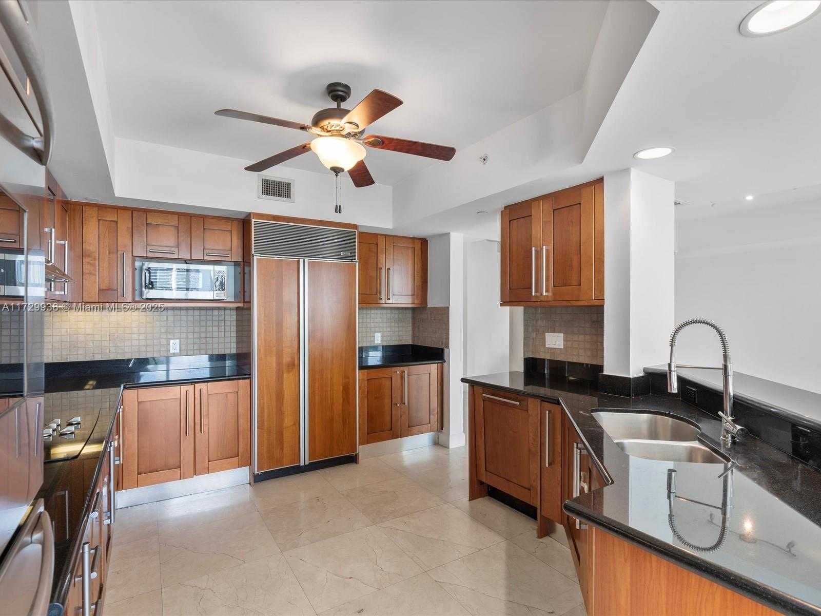 Small Image of 3301 NORTH EAST 183RD ST #508, Aventura Number 25