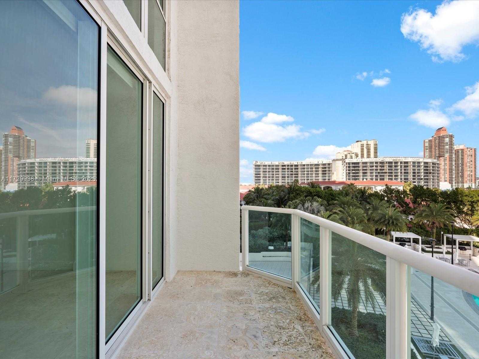 Small Image of 3301 NORTH EAST 183RD ST #508, Aventura Number 29