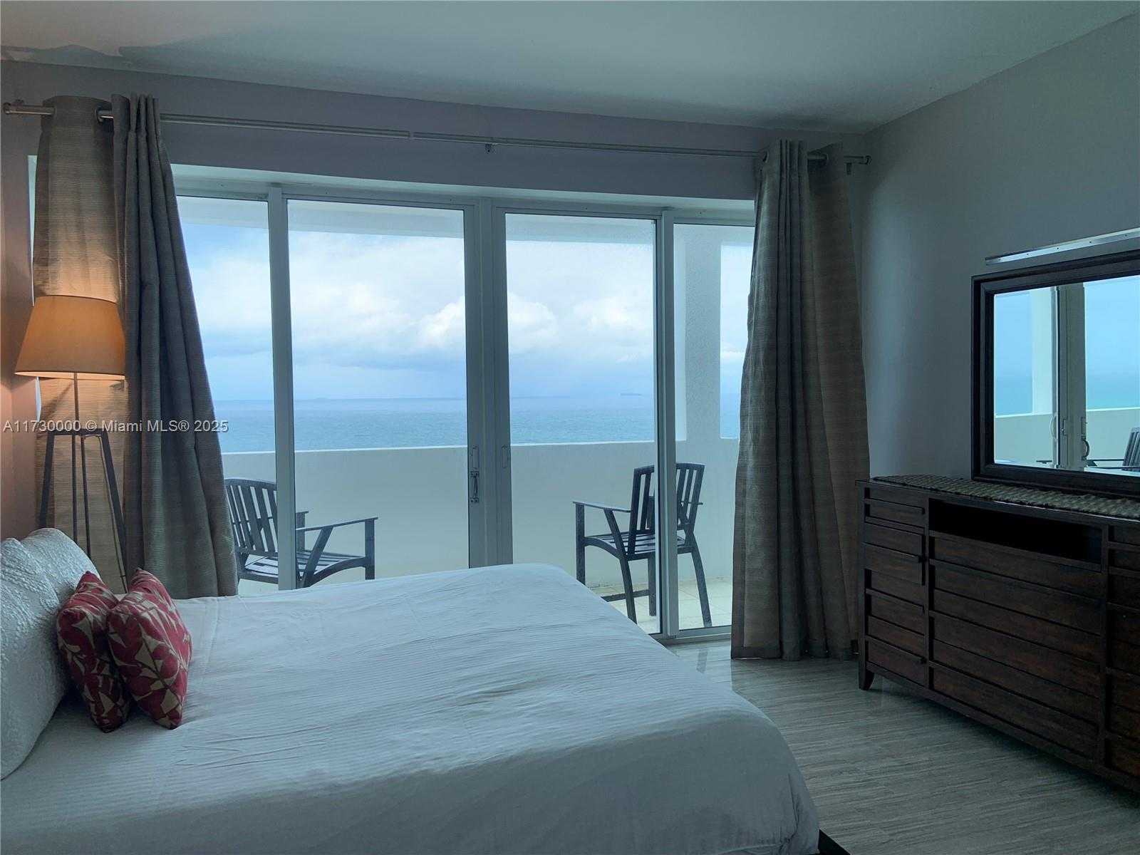Small Image of 5445 COLLINS AVE #TS1, Miami Beach Number 5