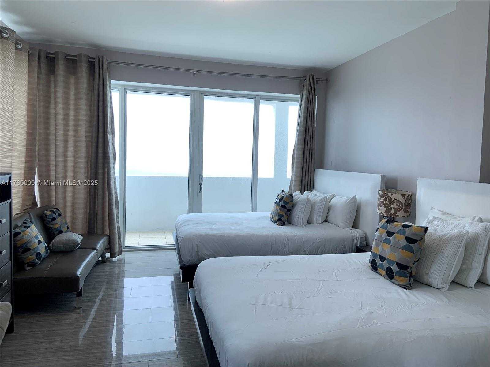 Small Image of 5445 COLLINS AVE #TS1, Miami Beach Number 6