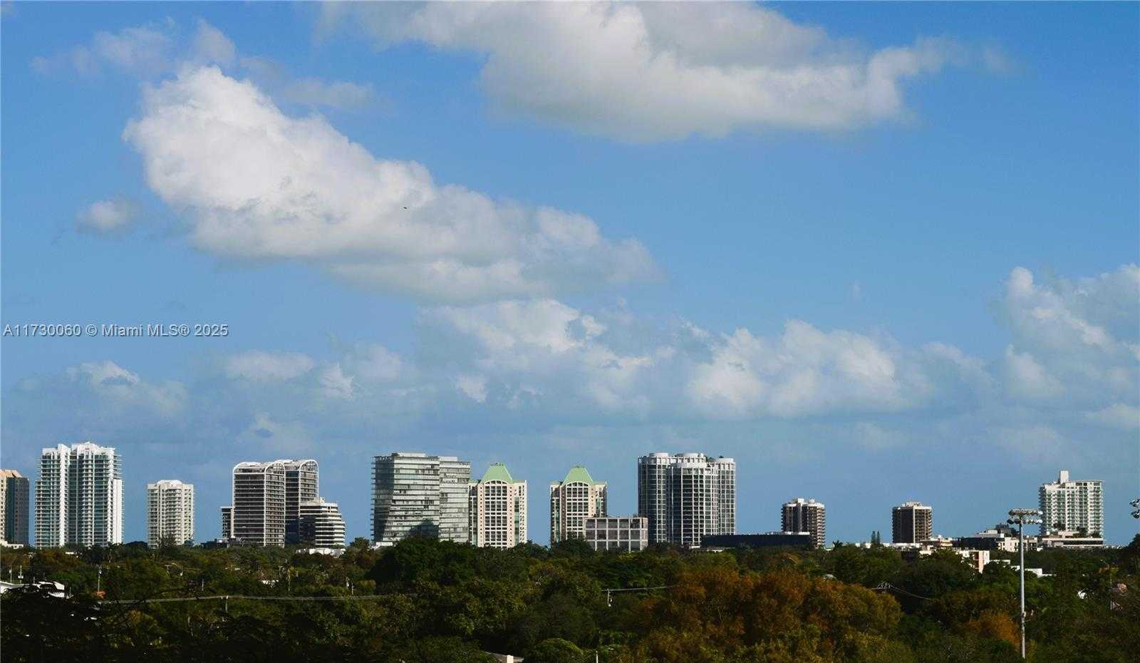 Small Image of 2665 SOUTH WEST 37 AVE #613, Miami Number 23