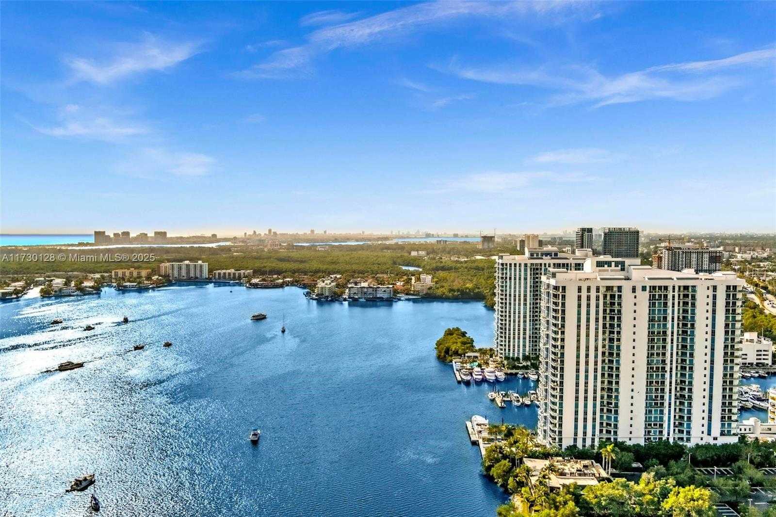 Small Image of 17301 BISCAYNE BLVD #210, North Miami Beach Number 33