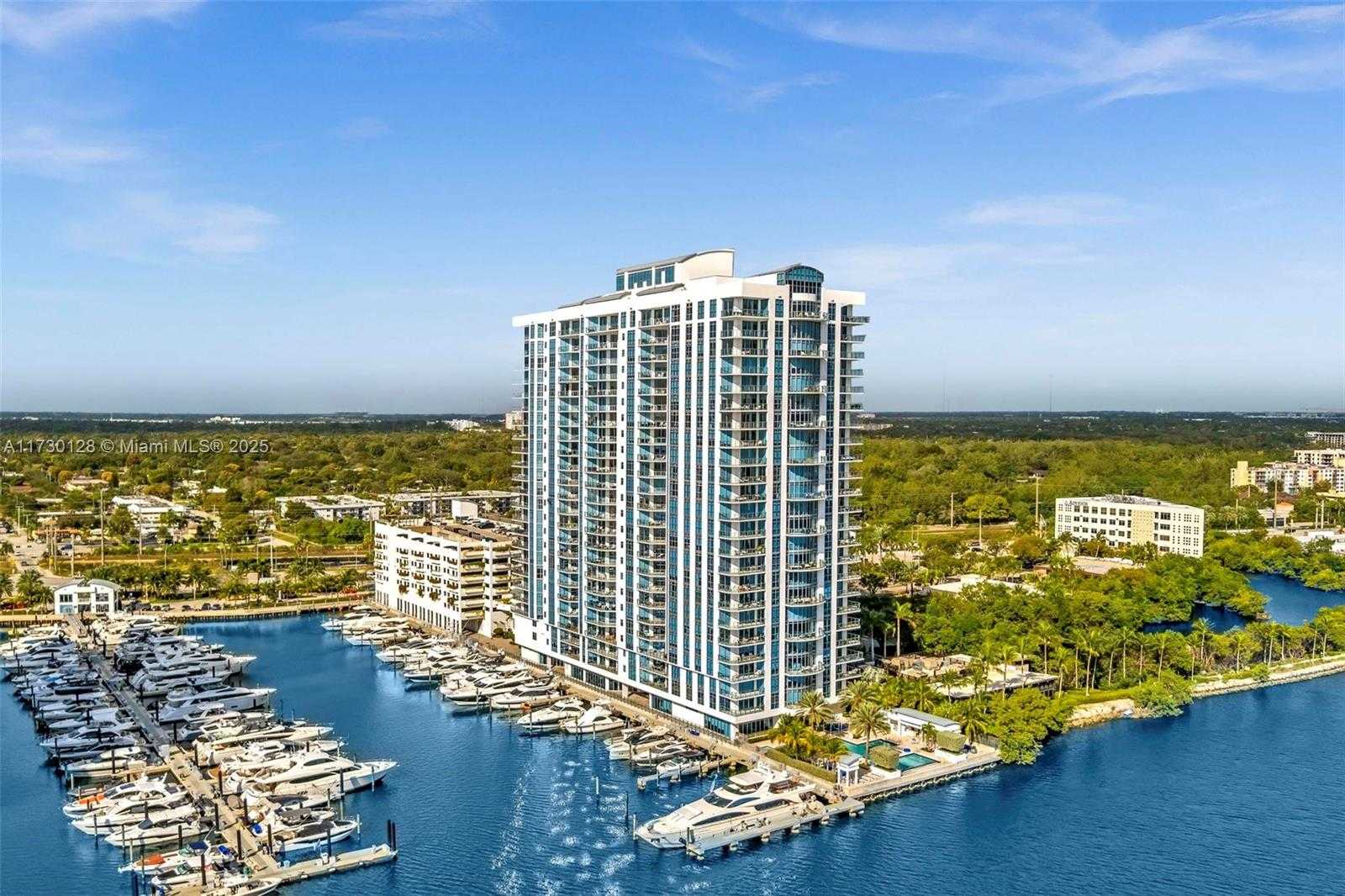 Small Image of 17301 BISCAYNE BLVD #210, North Miami Beach Number 34