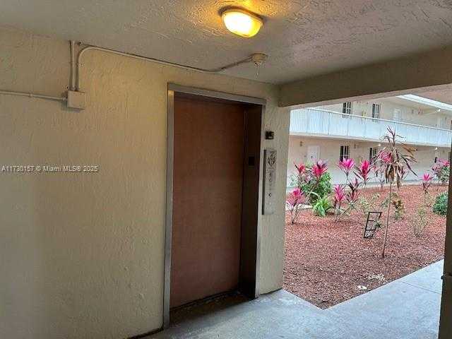 Small Image of 6195 NORTH WEST 186TH ST #213, Hialeah Number 3