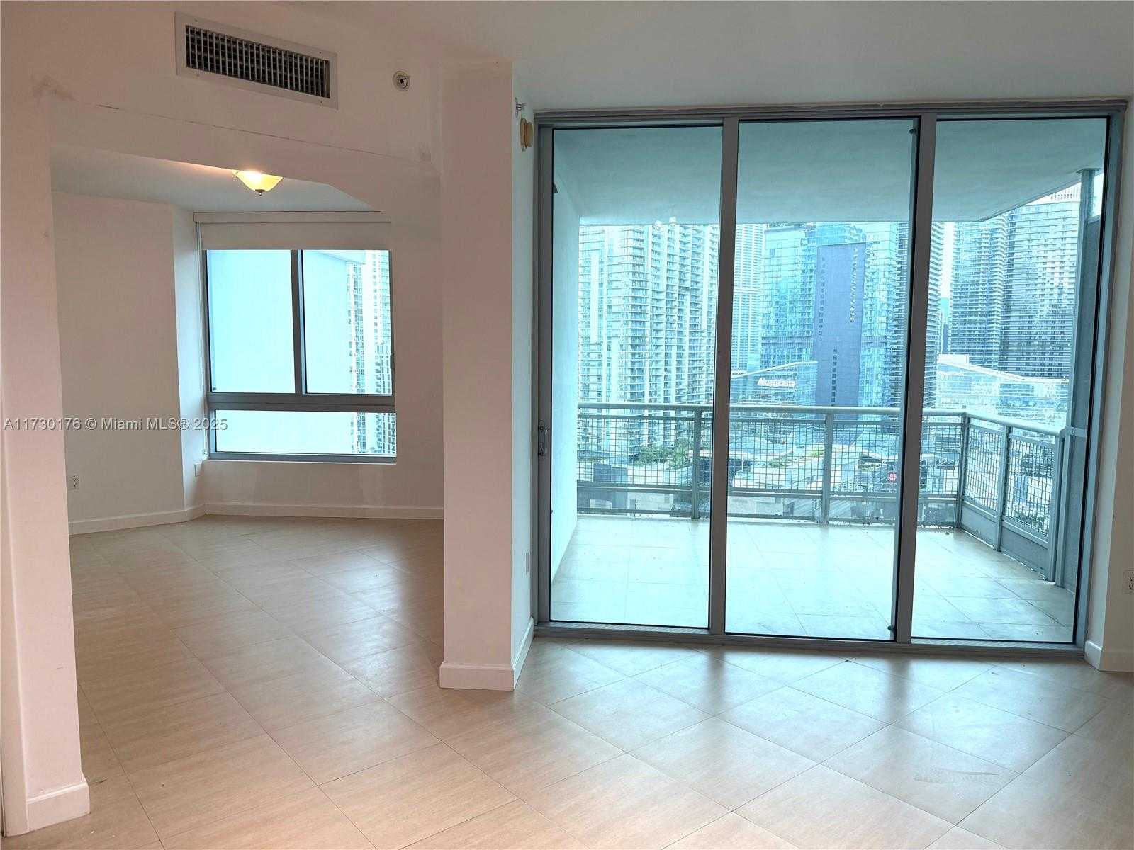 Small Image of 350 SOUTH MIAMI AVE #2710, Miami Number 4