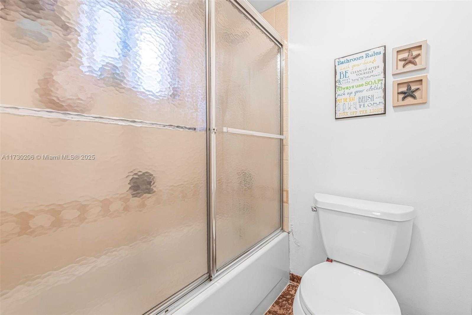 Small Image of 1666 WEST AVE #207, Miami Beach Number 20