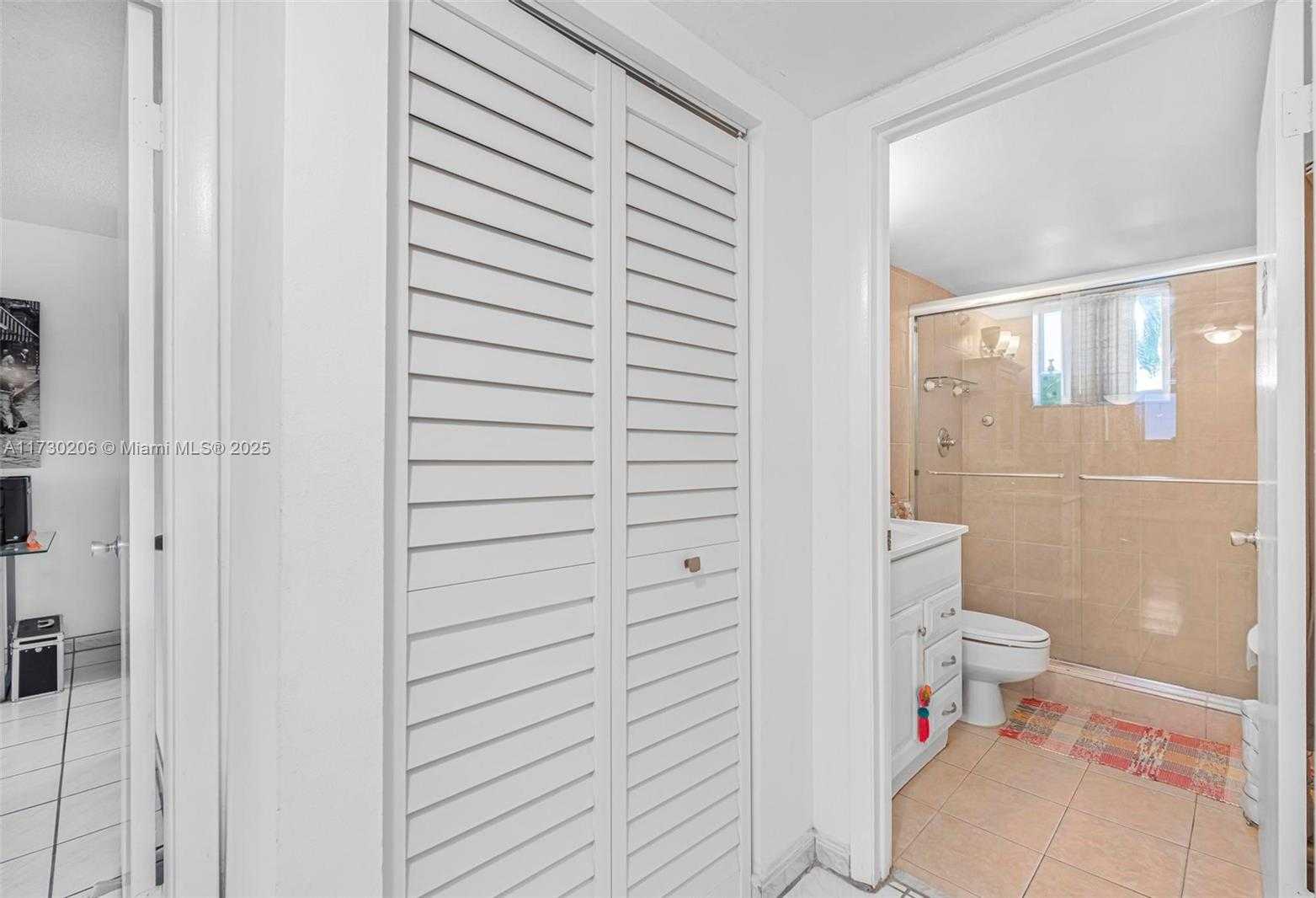 Small Image of 1666 WEST AVE #207, Miami Beach Number 24